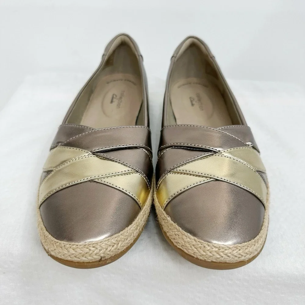 Clarks Women's 9.5 M US Danelly Shine Loafer, Pewter Gold Synthetic, Excellent‎